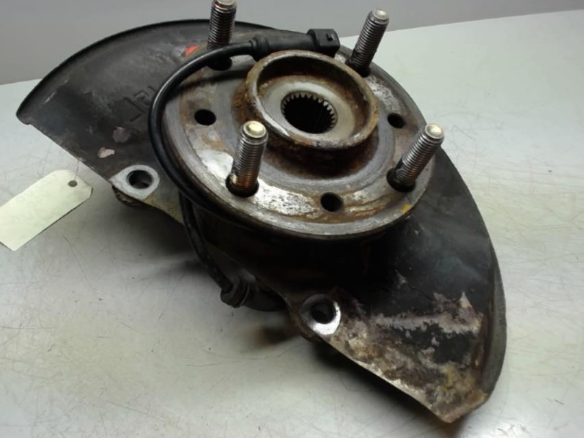 Fusee avant gauche VOLVO V 40 1 PHASE 2 BREAK Diesel - 1
