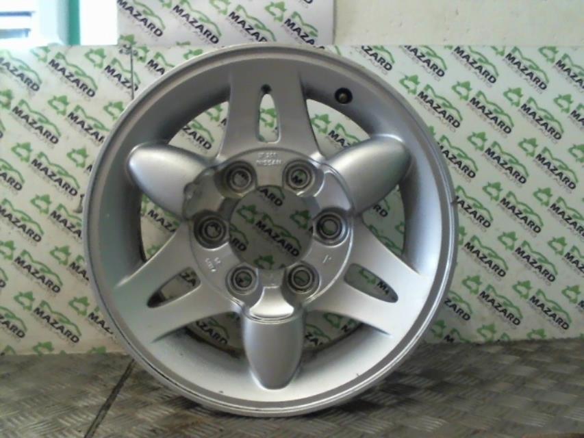 Image Jante - NISSAN TERRANO 2