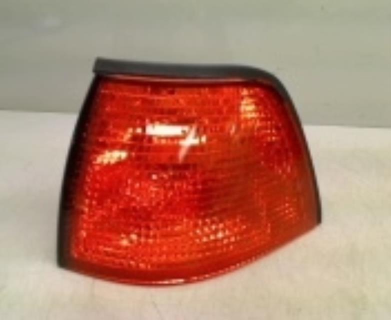 Optique avant secondaire gauche (feux)(clignotant) BMW SERIE 3 E36 COMPACT Essence - 1