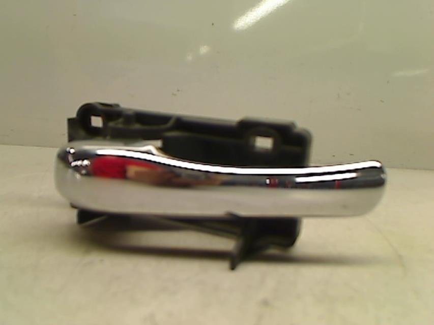 Poignee interieur avant gauche ALFA ROMEO 147 PHASE 1 Diesel - 1