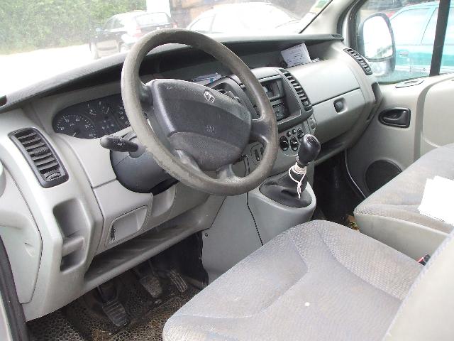 Image Calandre - RENAULT TRAFIC 2