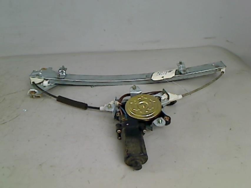 Alzacristalli elettrico posteriore destro DAEWOO NUBIRA 2 BREAK Gasolina - 1