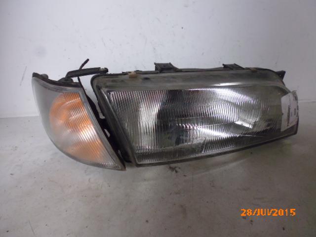 Optique avant principal droit (feux)(phare) nissan almera 1 phase 1