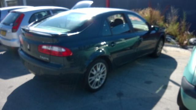 Image Feu arriere secondaire gauche (feux) - RENAULT LAGUNA 2