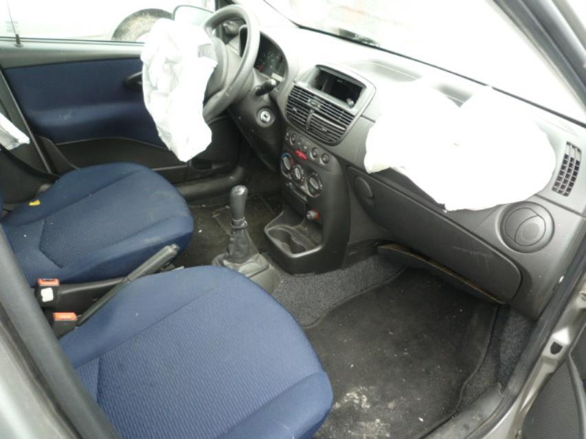 Image Moteur essuie glace arriere - FIAT PUNTO 2