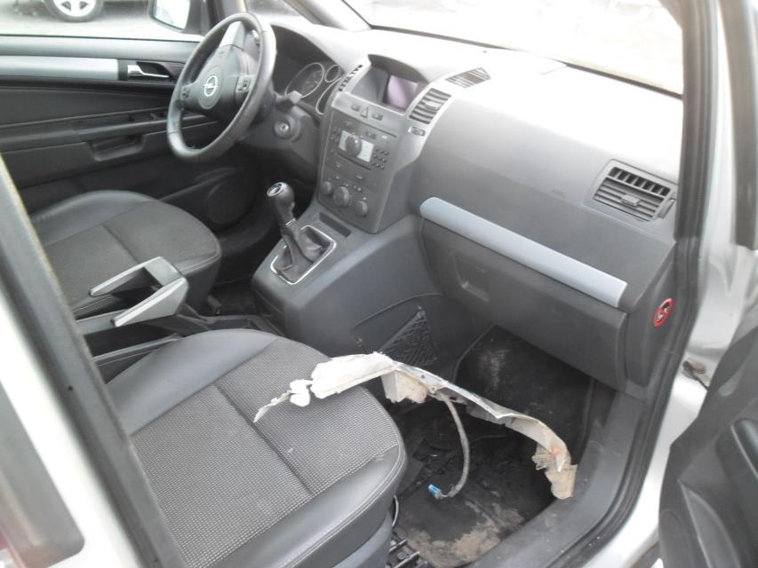 Image Ceinture arriere gauche - OPEL ZAFIRA B