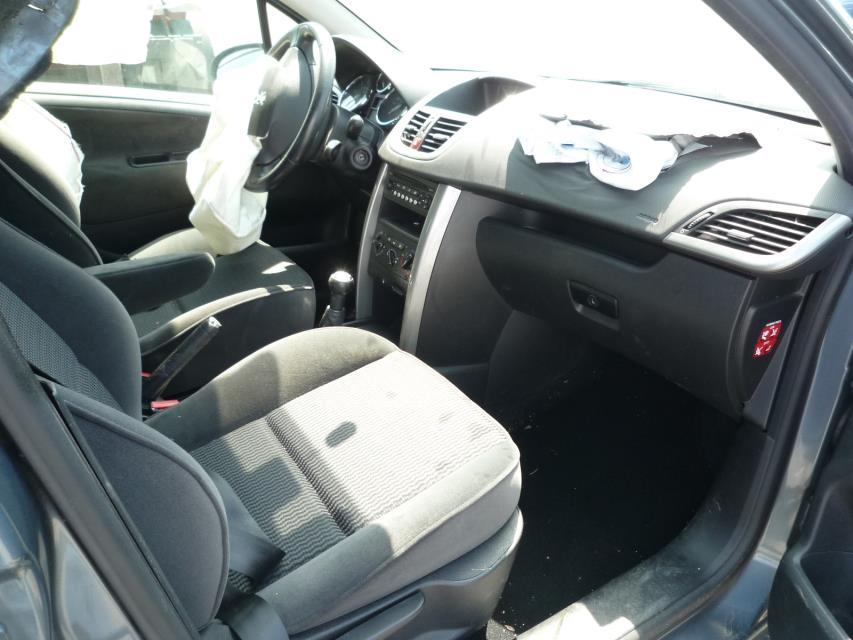 Image Train arriere complet - PEUGEOT 207