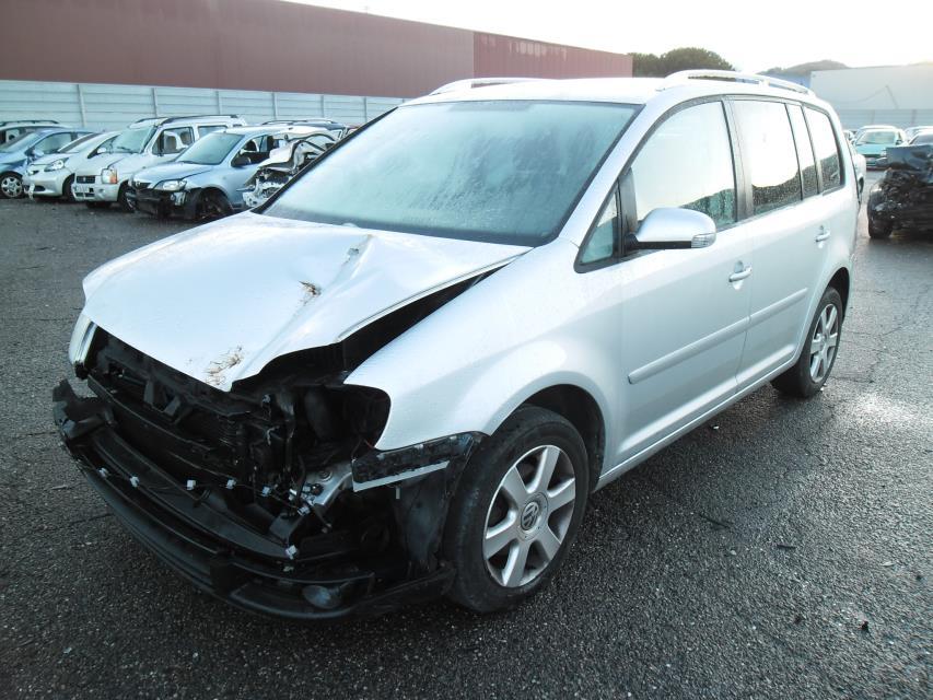 Image Siege central arriere - VOLKSWAGEN TOURAN 1