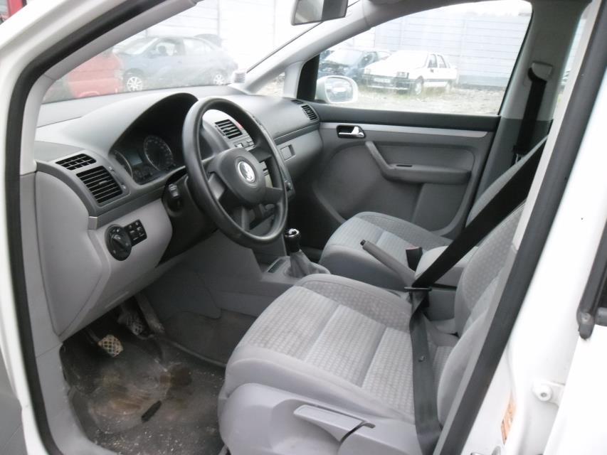 Image Siege central arriere - VOLKSWAGEN TOURAN 1