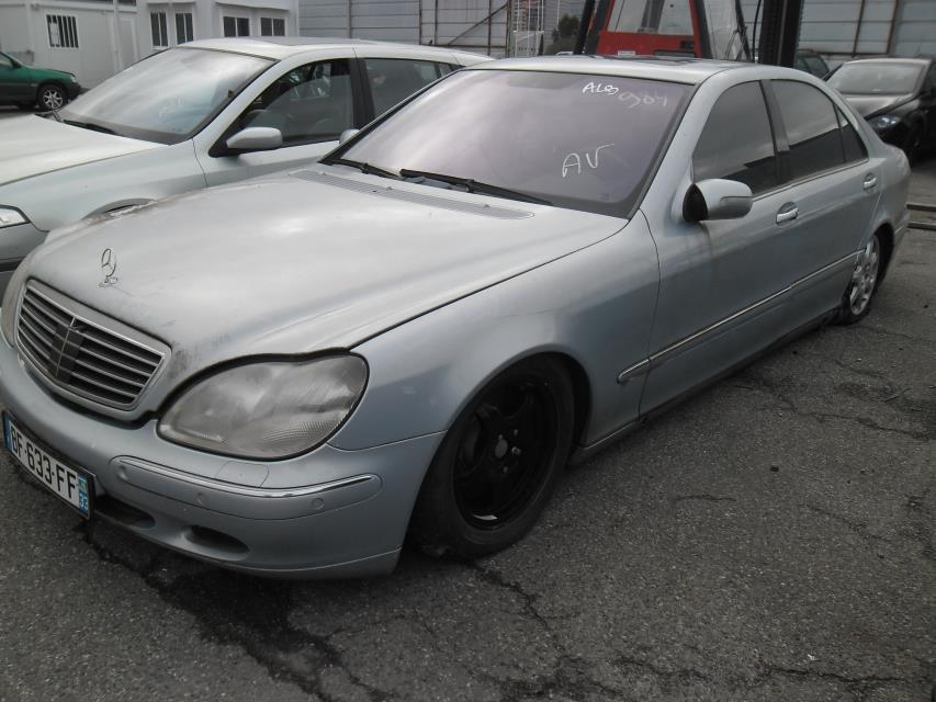 Image Armature avant, Masque avant - MERCEDES CLASSE S 220