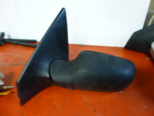 Retrovisor izquierdo RENAULT MEGANE 2 PHASE 1 Diésel - 1