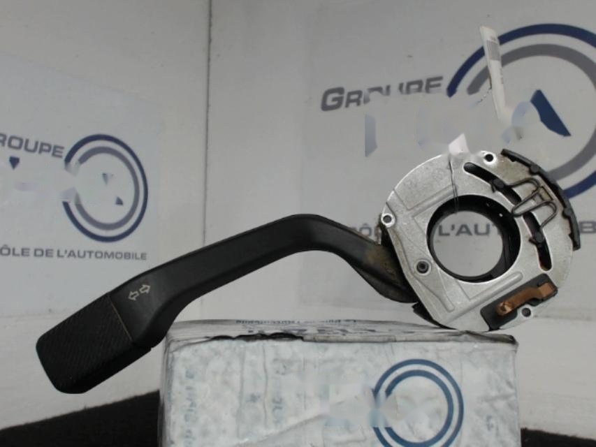 Commodo phare SEAT IBIZA 2 PHASE 2 Essence - 1