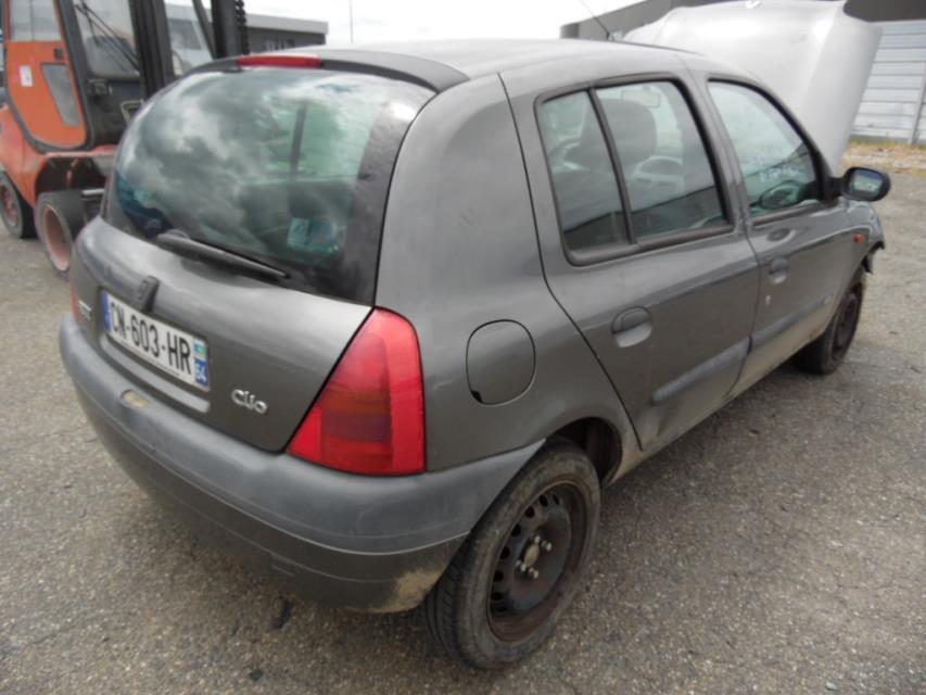 Image Leve vitre mecanique arriere droit - RENAULT CLIO 2