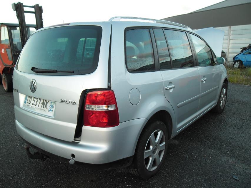 Image Siege central arriere - VOLKSWAGEN TOURAN 1