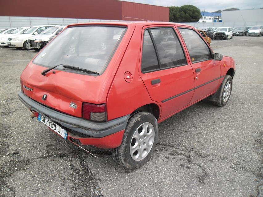 Image Porte avant droit - PEUGEOT 205