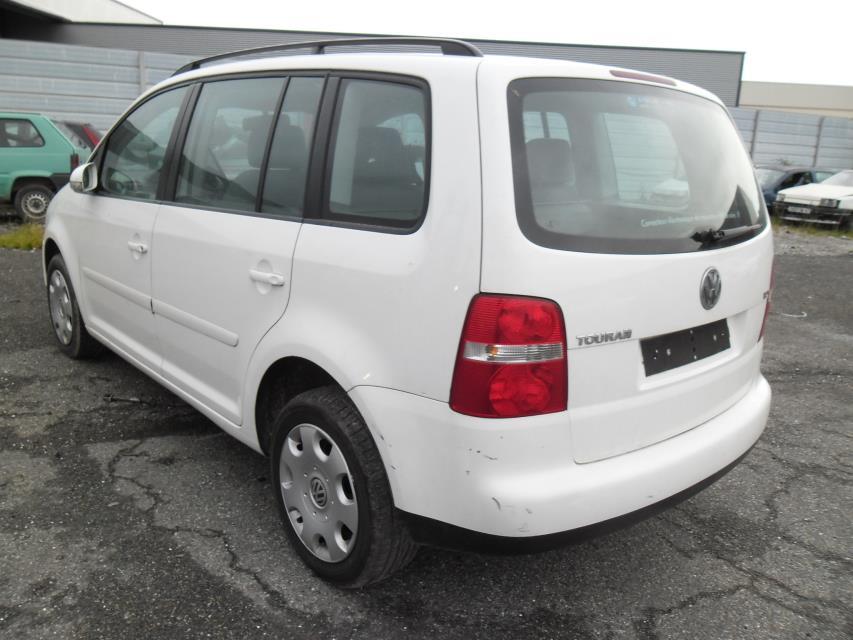 Image Siege central arriere - VOLKSWAGEN TOURAN 1