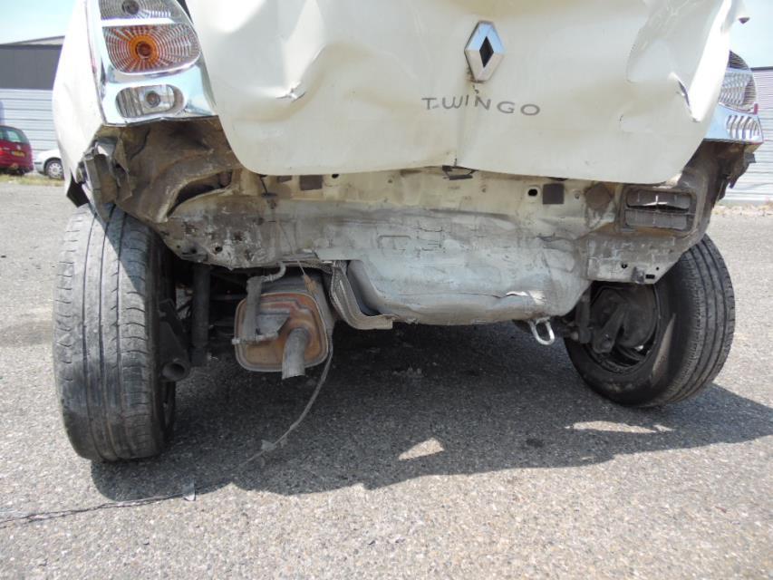 Image Moyeu avant droit - RENAULT TWINGO 2