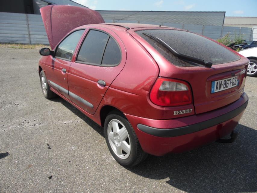Image Culasse - RENAULT MEGANE 1