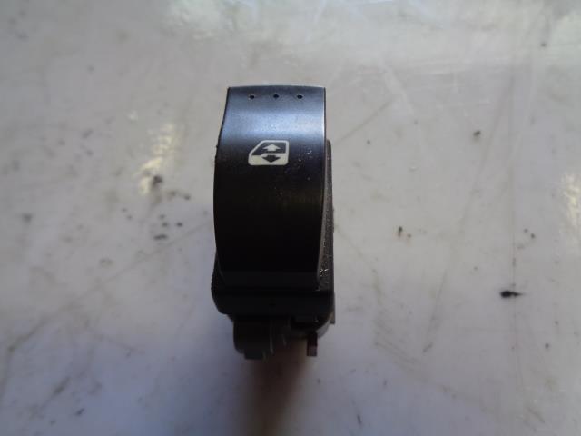 Bouton/Interrupteur RENAULT ESPACE 4 PHASE 1 Diesel - 1