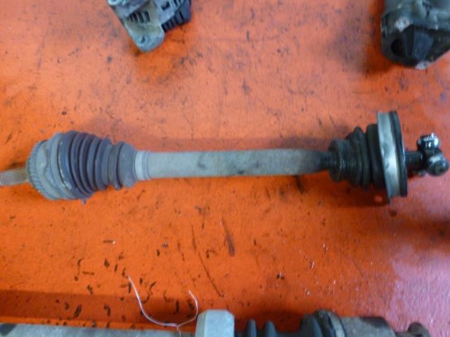 Cardan gauche (transmission) RENAULT MEGANE 1 BREAK Diesel - 1