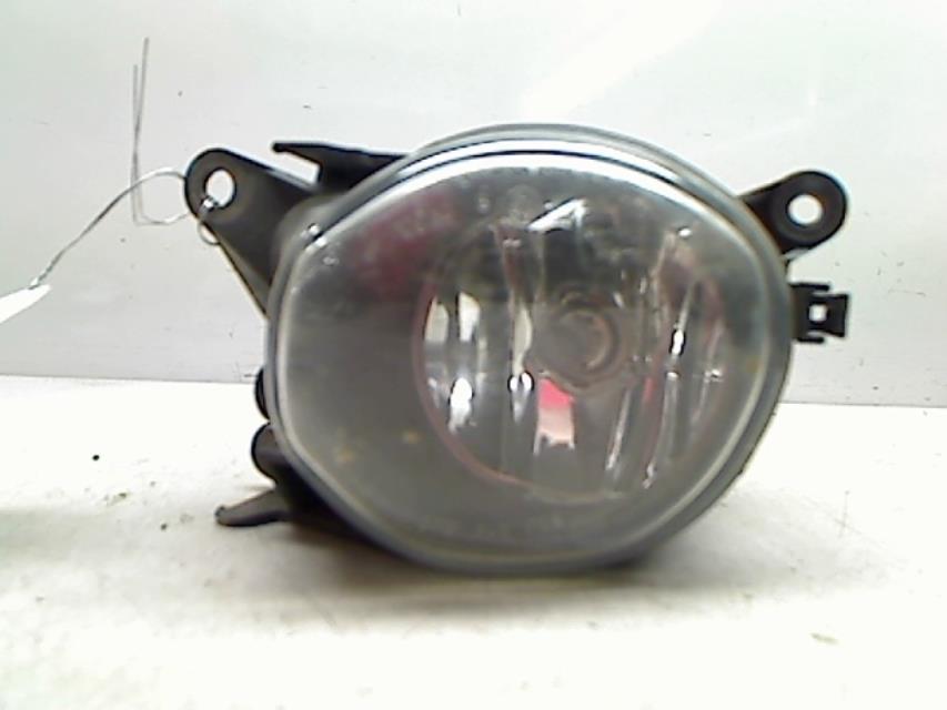 Anti brouillard gauche (feux) AUDI A4 1 PHASE 2  - 1