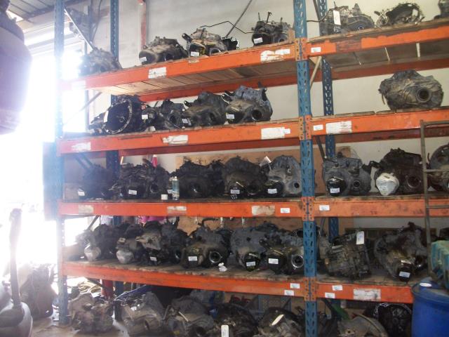 Boite de vitesses RENAULT LAGUNA 2 PHASE 2 BREAK Essence - 1
