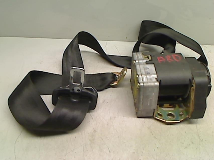 Ceinture arriere droit AUDI A3 1 PHASE 1 Diesel - 1