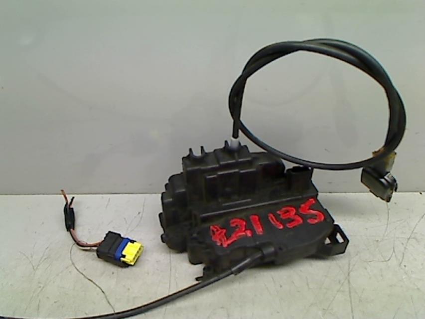 Serrure avant droit RENAULT CLIO 2 PHASE 2 Diesel - 1