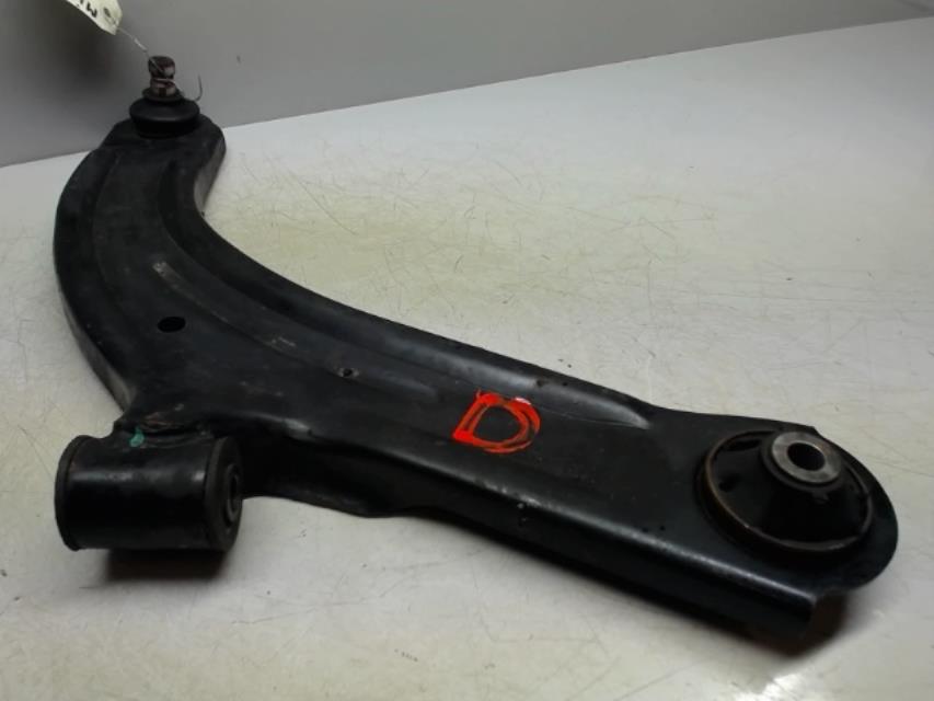 Triangle avant gauche NISSAN MICRA 3 PHASE 1 Diesel - 1