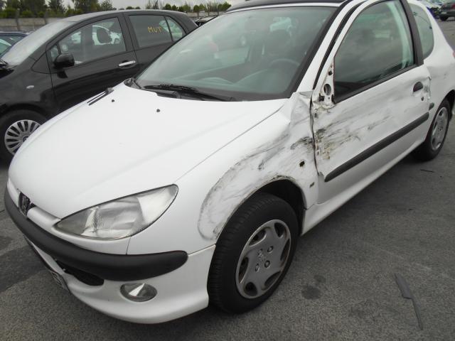Ventanilla triangular trasera derecha PEUGEOT 206 PHASE 1 Gasolina - 1