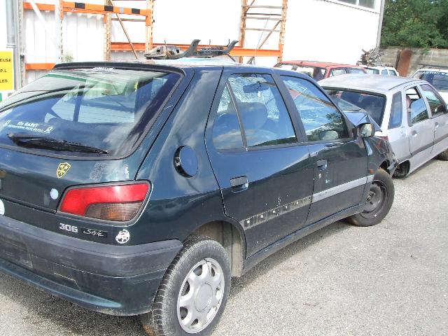 Image Cremaillere assistee - PEUGEOT 306