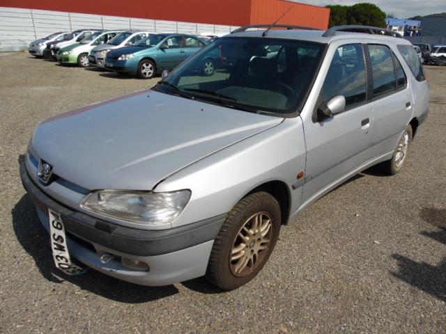 Image Leve vitre electrique avant droit - PEUGEOT 306