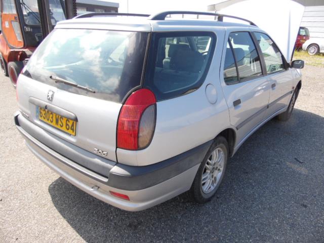 Image Leve vitre electrique avant droit - PEUGEOT 306