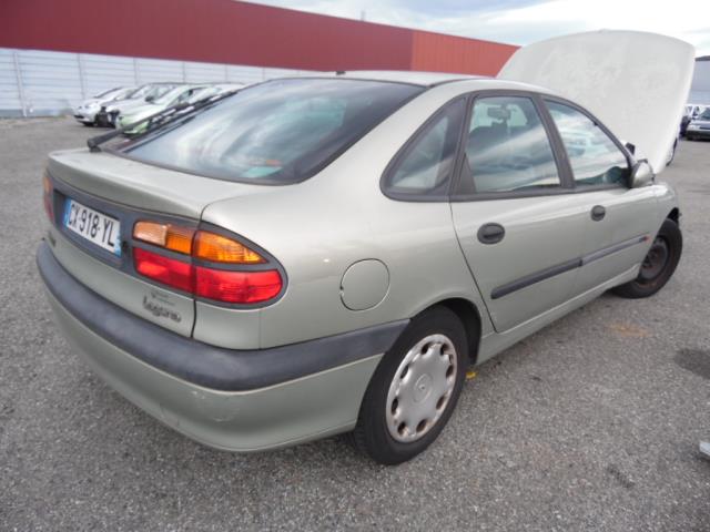 Image Moteur essuie glace avant - RENAULT LAGUNA 1