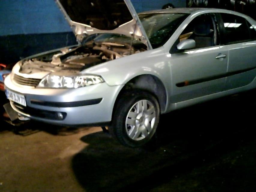 Calandre RENAULT LAGUNA 2 PHASE 2 Essence - 1