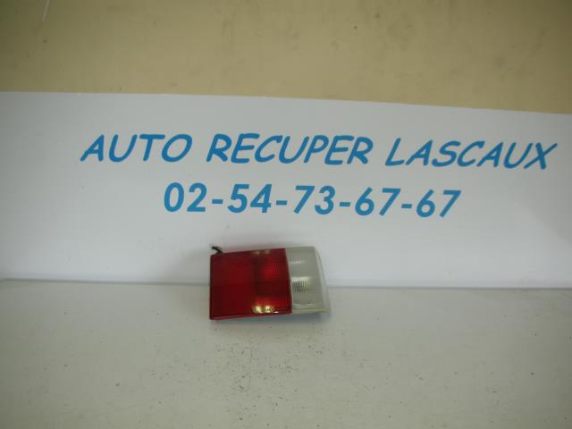 Feu arriere secondaire gauche (feux) AUDI 80 3 AVANT PHASE 2 BREAK Essence - 1