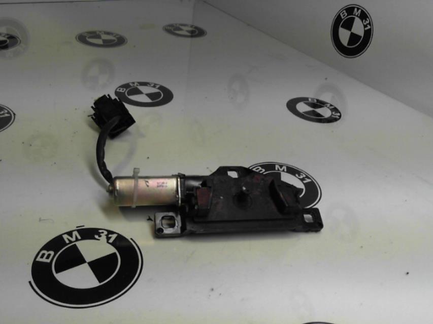 Serrure de coffre BMW SERIE 5 E61  - 1