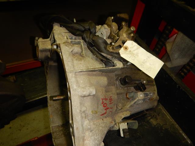 Boite de vitesses PEUGEOT 407 PHASE 1 Diesel - 1