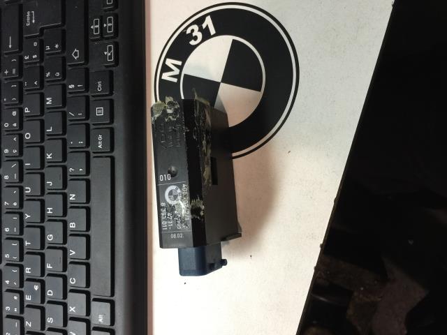 Boitier de centralisation BMW SERIE 5 E34  - 1