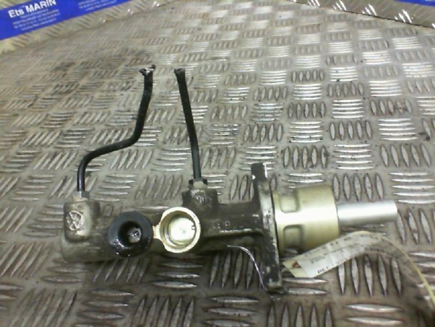 Cilindro maestro (freno) VOLKSWAGEN FOX Gasolina - 1