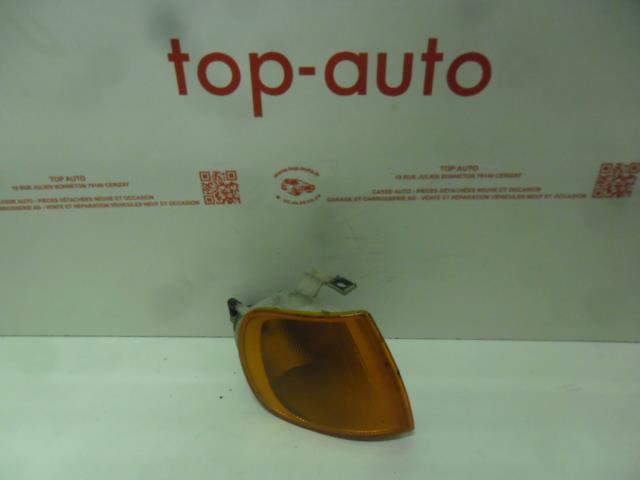 Gruppo ottico anteriore secondario destro (luci)(freccia) VOLKSWAGEN POLO 3 Gasolina - 1