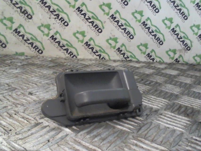 Image Poignee interieur arriere droit - PEUGEOT 205