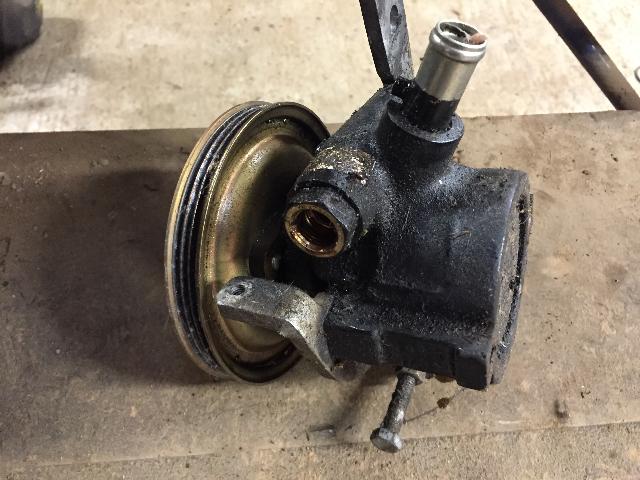 Pompe de direction FIAT PUNTO 1 PHASE 1 Essence - 1