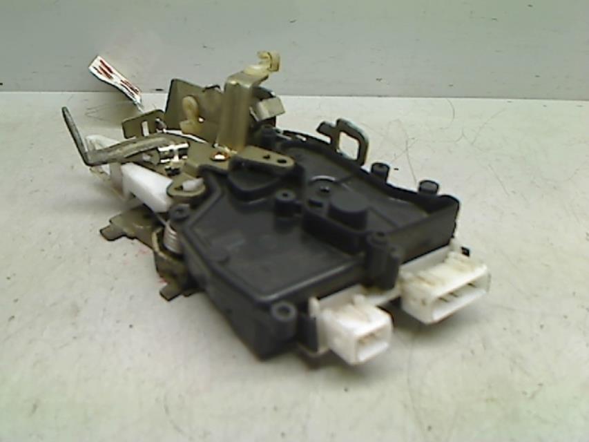 Serrure avant droit CITROEN XM PHASE 2 Diesel - 1