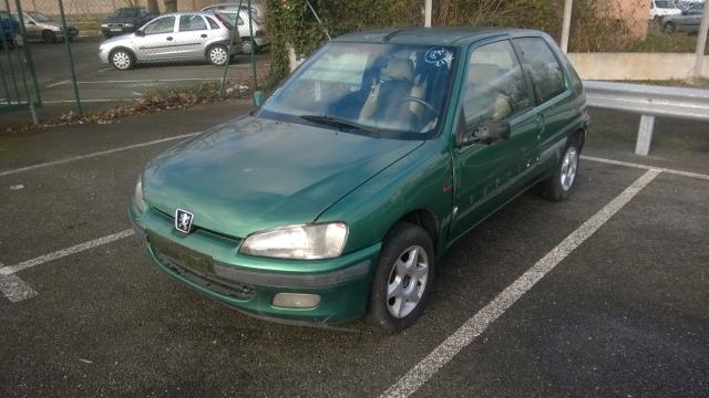 Image Anti brouillard droit (feux) - PEUGEOT 106