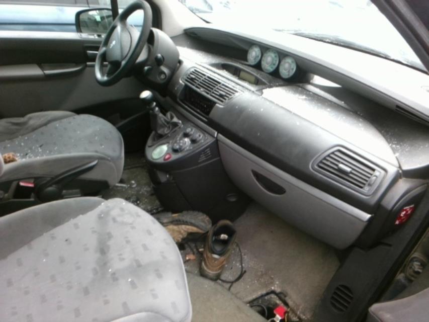 Image Moyeu avant droit - PEUGEOT 807