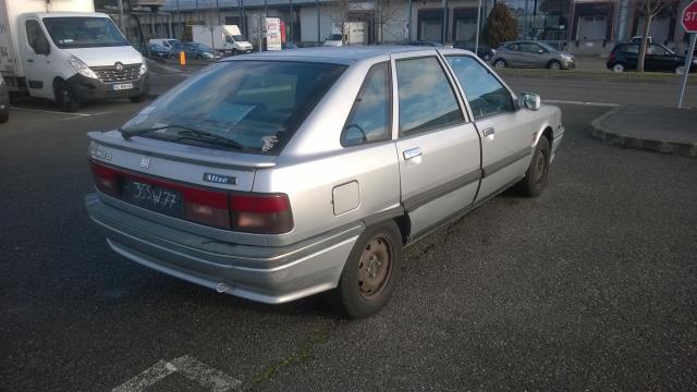 Image Feu arriere principal gauche (feux) - RENAULT R21