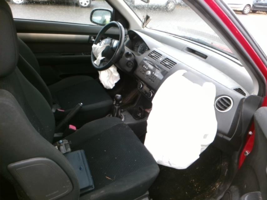 Image Cardan gauche (transmission) - SUZUKI SWIFT 3