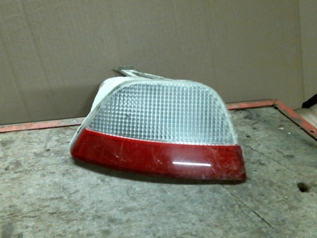 Anti brouillard arriere FORD FOCUS  - 1