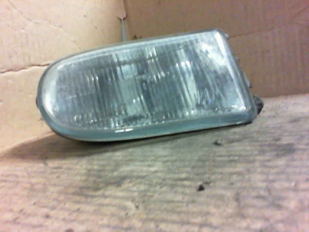Fendinebbia sinistro (luce) RENAULT R19  - 1